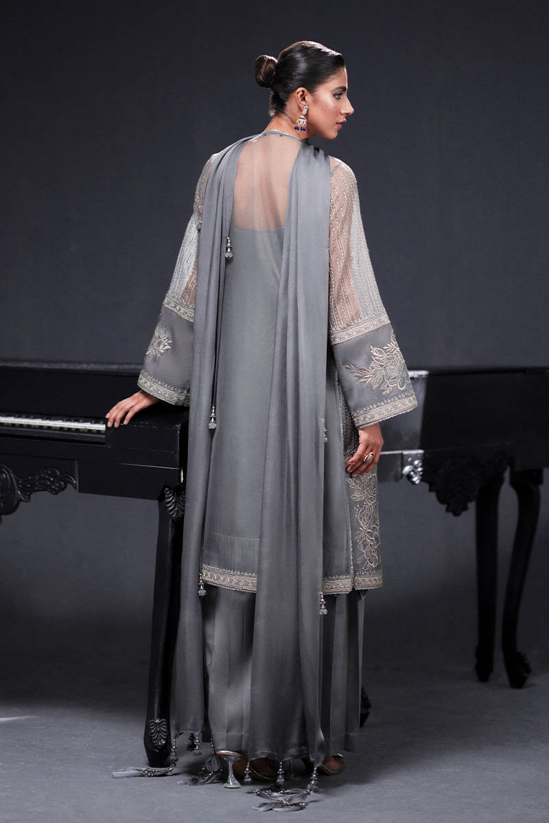 MNR | Chai Coffee Luxury Pret | Grey Eminance