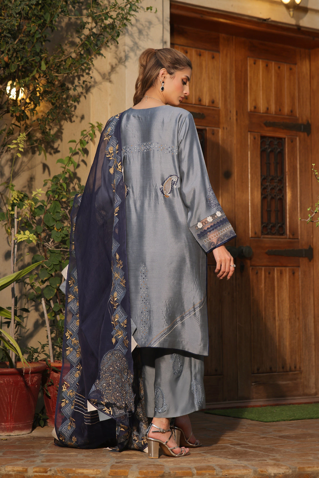 Mona Imran | Ezel Eid 25 | Tajdaar