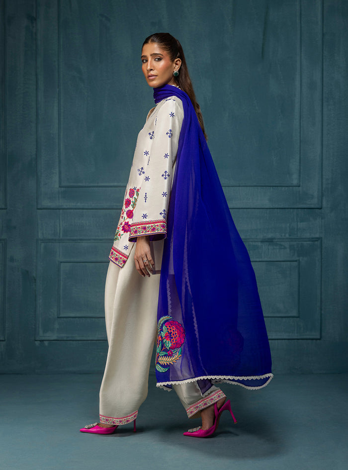 Zainab Chottani | Luxe Edit 25 | Minal