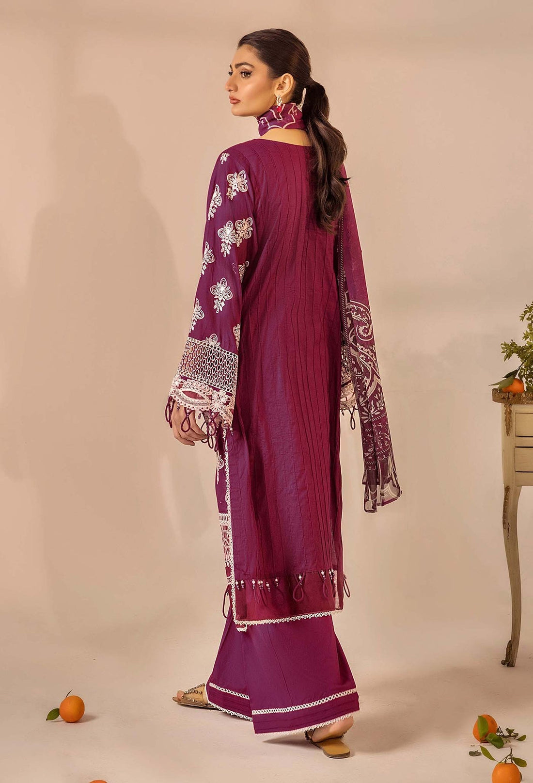 Adans Libas | Inara 25 | CHIKANKARI 4779