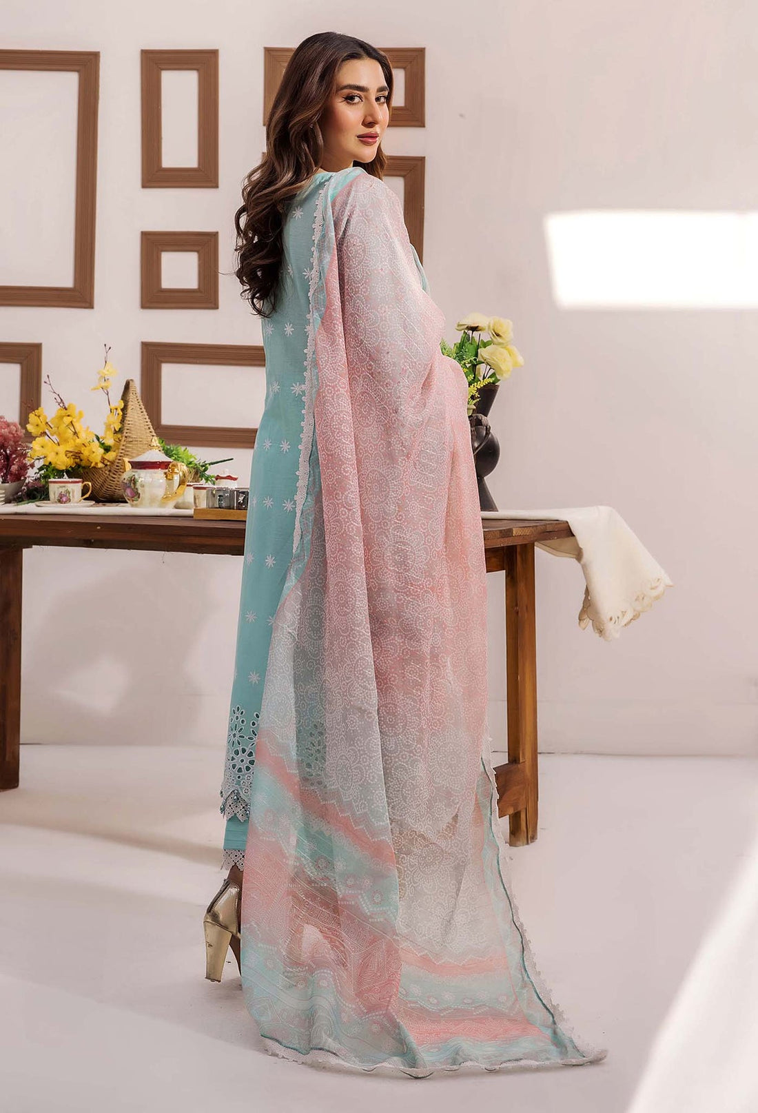 Adans Libas | Stella Chikankari 25 | 1022