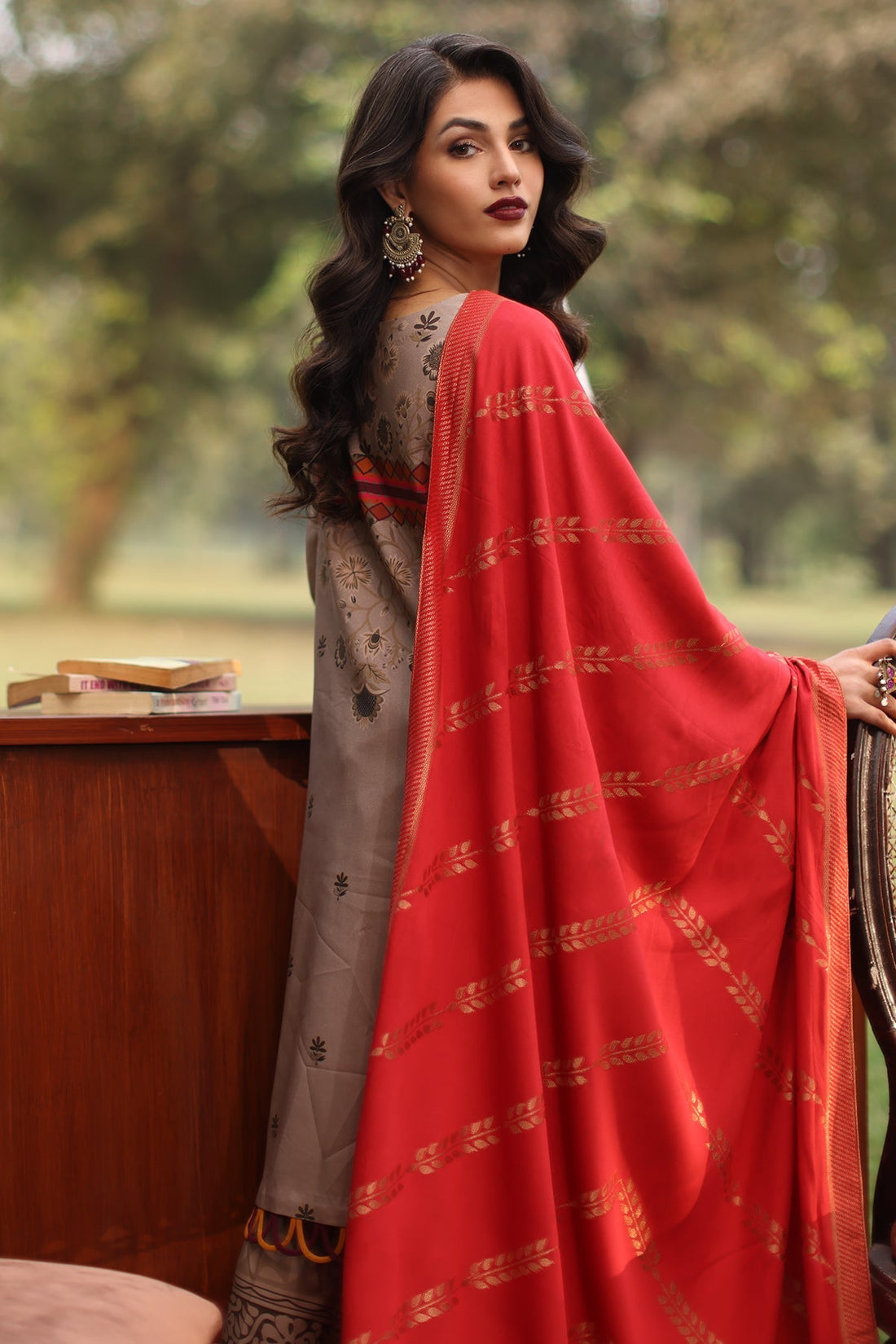 Charizma | Signature C Print | SPW4-07