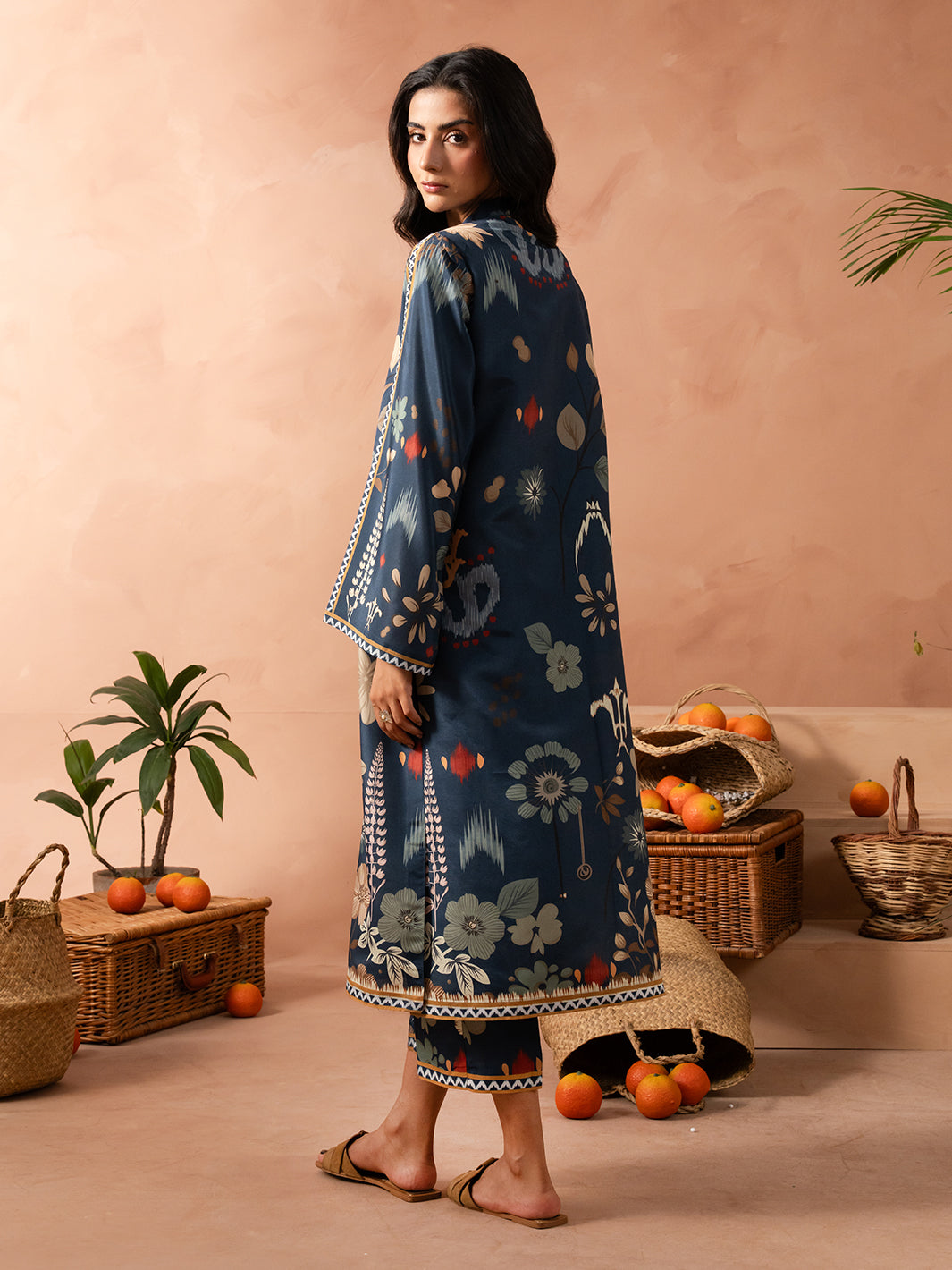 Izel | Sunset street Pret | EIRA