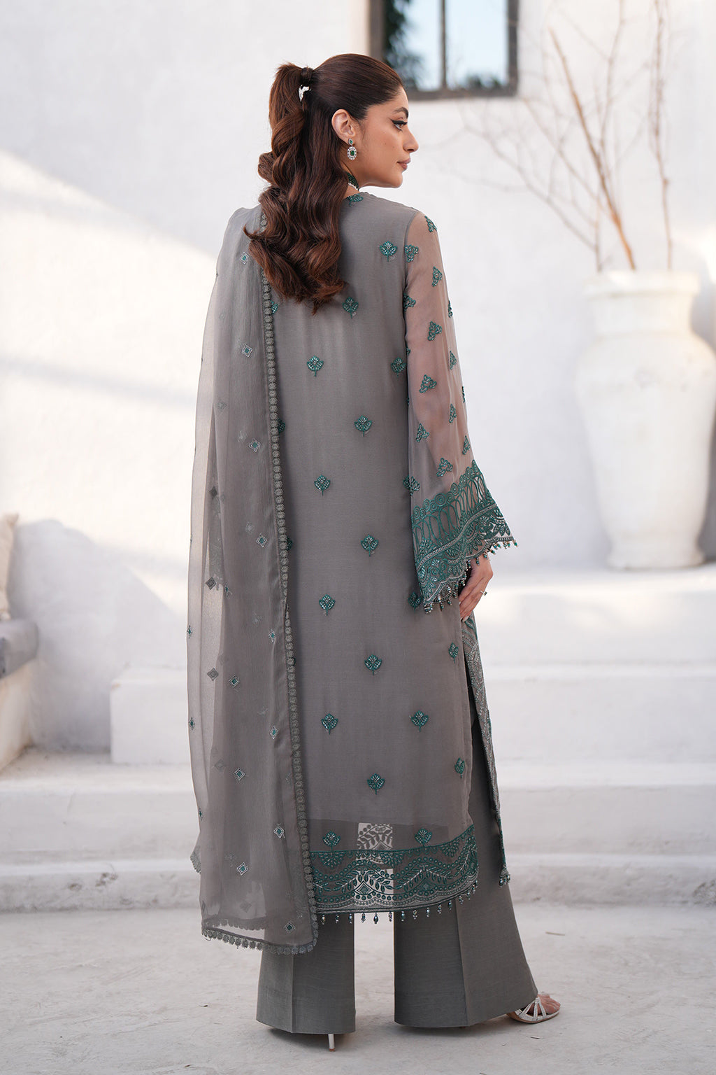 Flossie | Kuch Khas Formals | ELLE