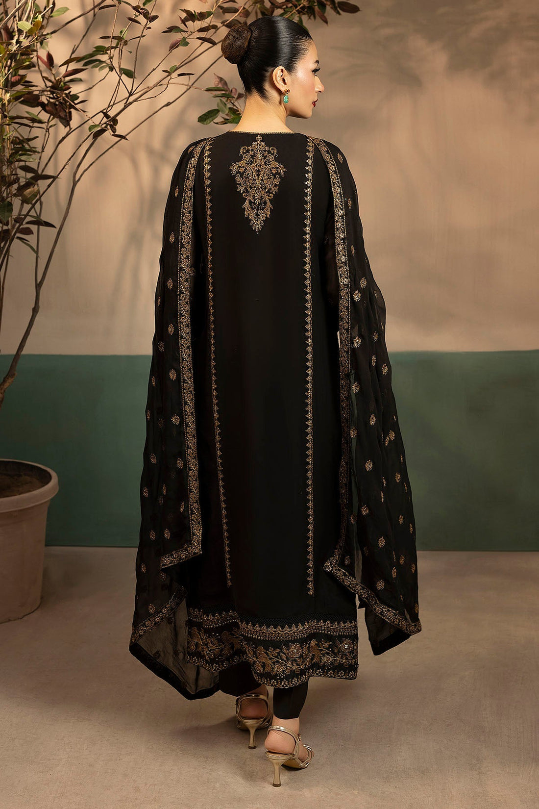 Motifz | Luxury Formal | 5579-VIOLA