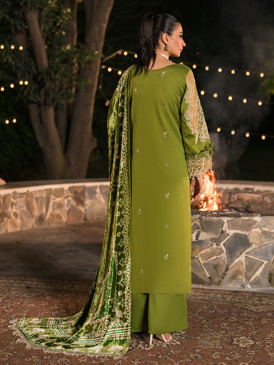 Mahnur | Nazakat Luxury Winter | ARYA