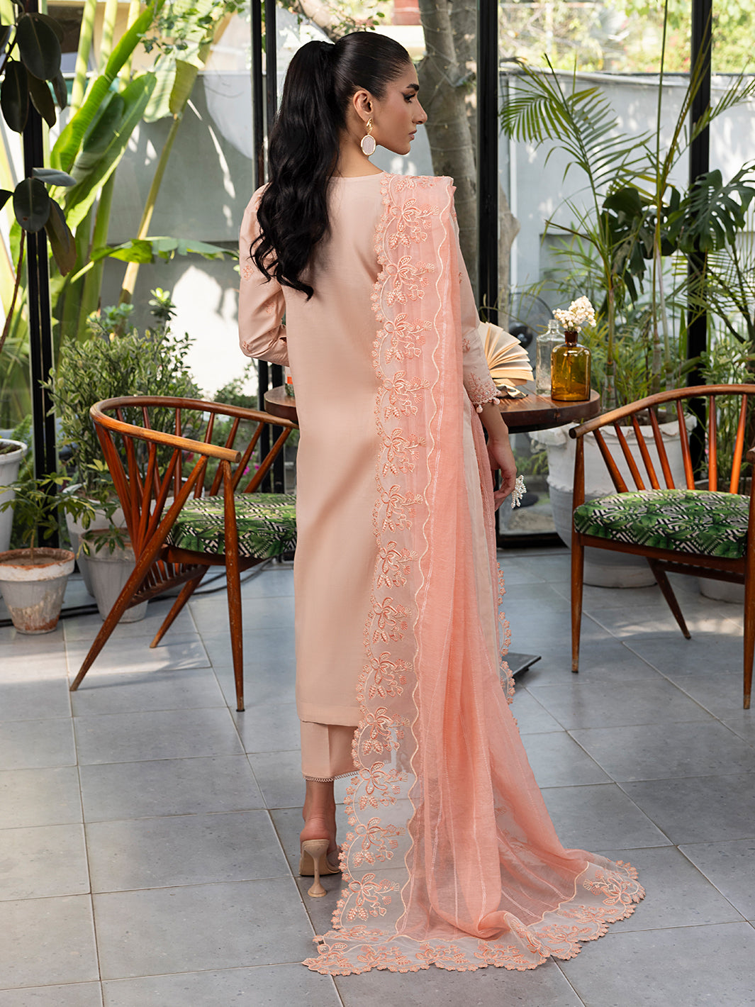 Izel | Meadow Muse Embroidered Lawn 25 | PEACHLIGHT