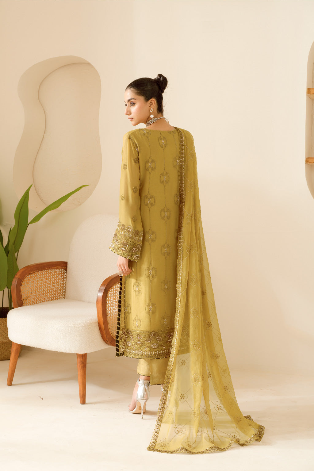 Ramsha | Sonehri Formals | BB-108