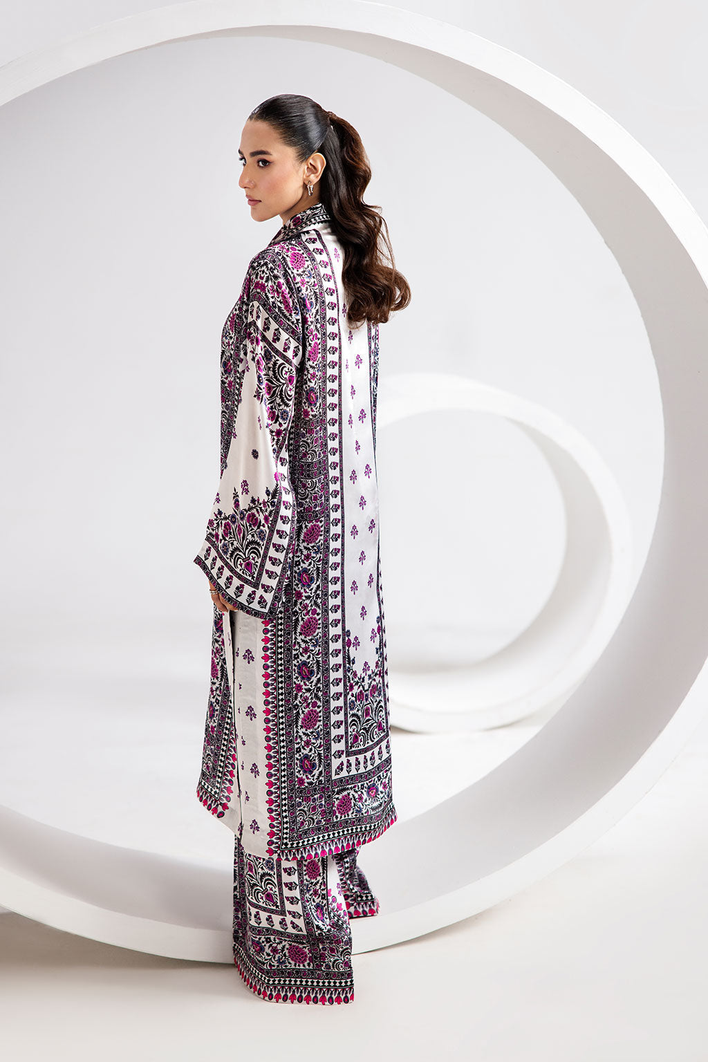 Afsanah | The Print Edit | GARDEN GLAM (extended shirt) AP-103