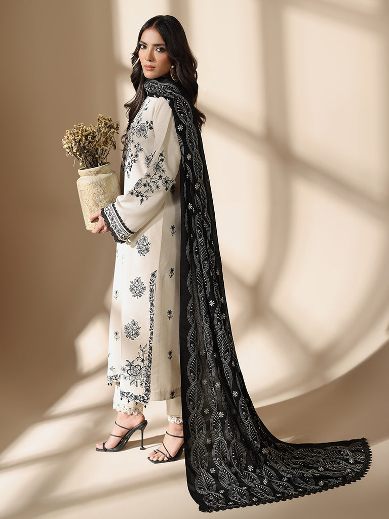 Rajbari | Nissa Embroidered Shawl | Embroidered Shawl Series 08