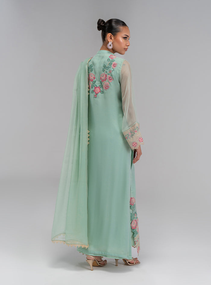 Zainab Chottani | Eid Pret 25 | Fleur