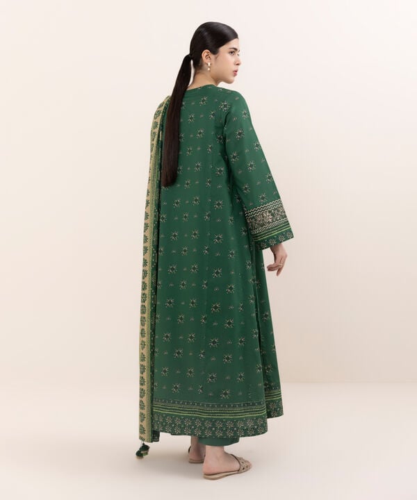 Sapphire | Fall Winter 25 | 3 Piece - Embroidered Lawn Suit U3PEDY25V642