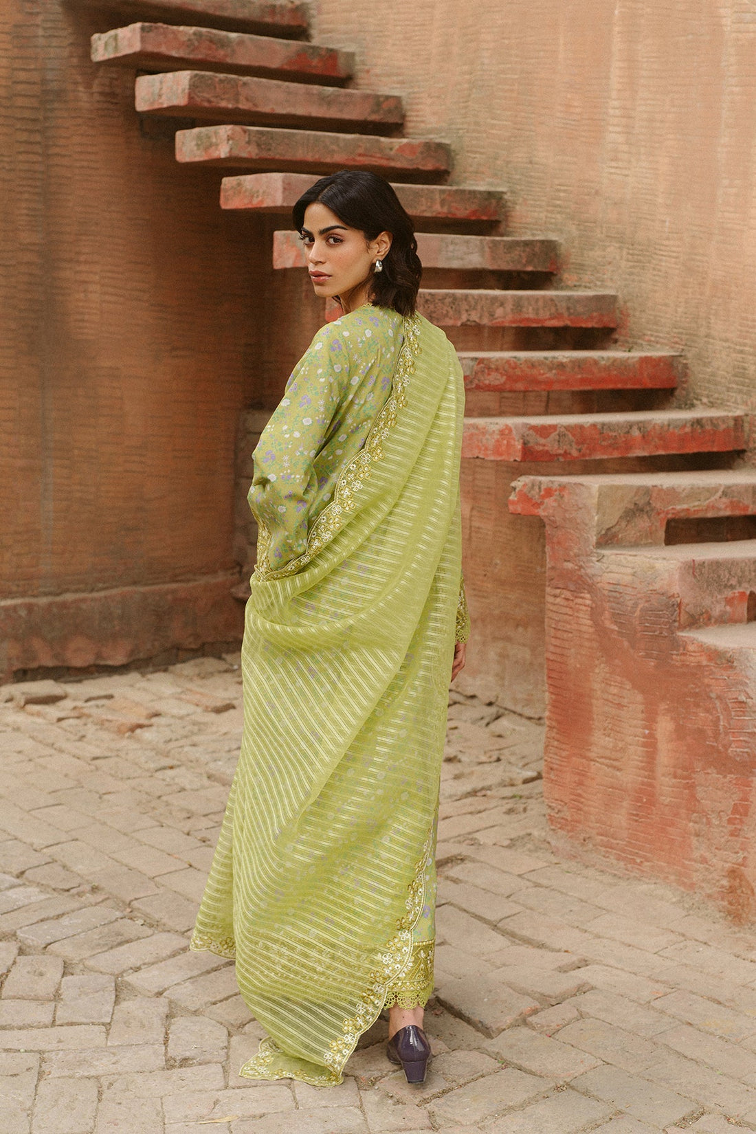 Ayzel | The Bare Minimum | Verda