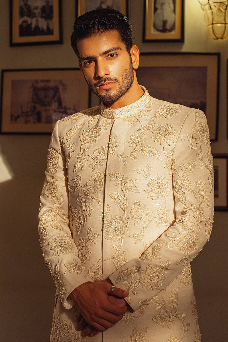 Pakistani Menswear | MNR-AROOJ