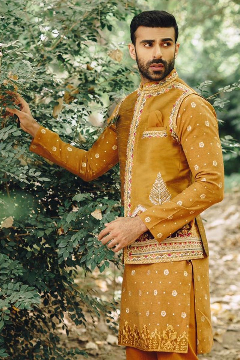 Pakistani Menswear | MNR-JALAL