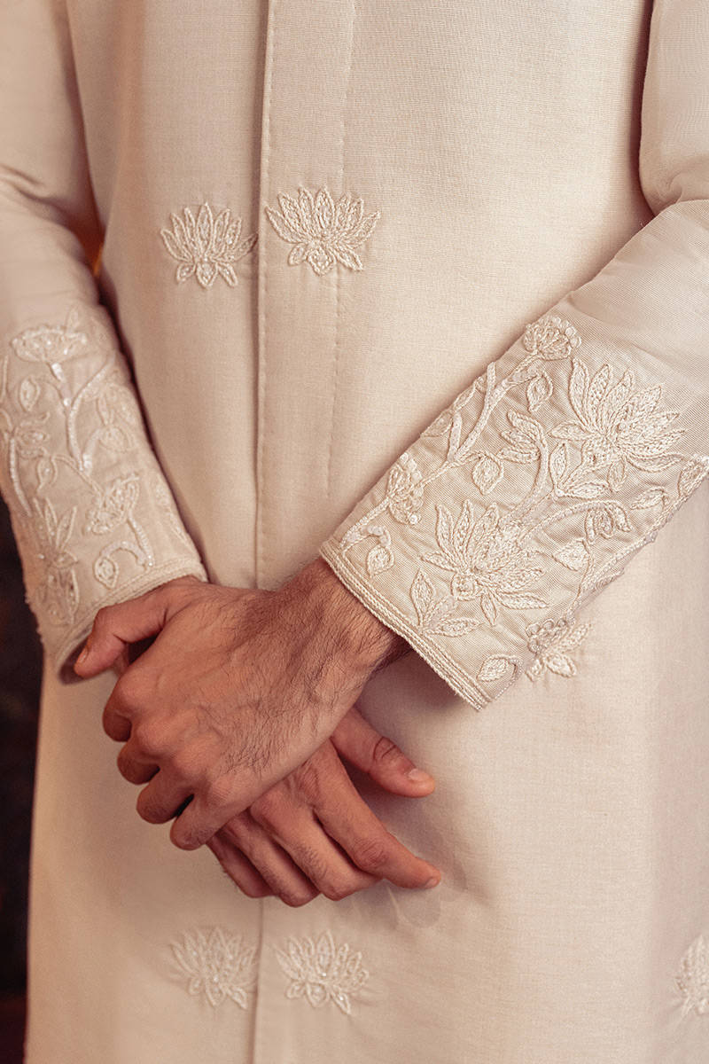 Pakistani Menswear | MNR-FARID