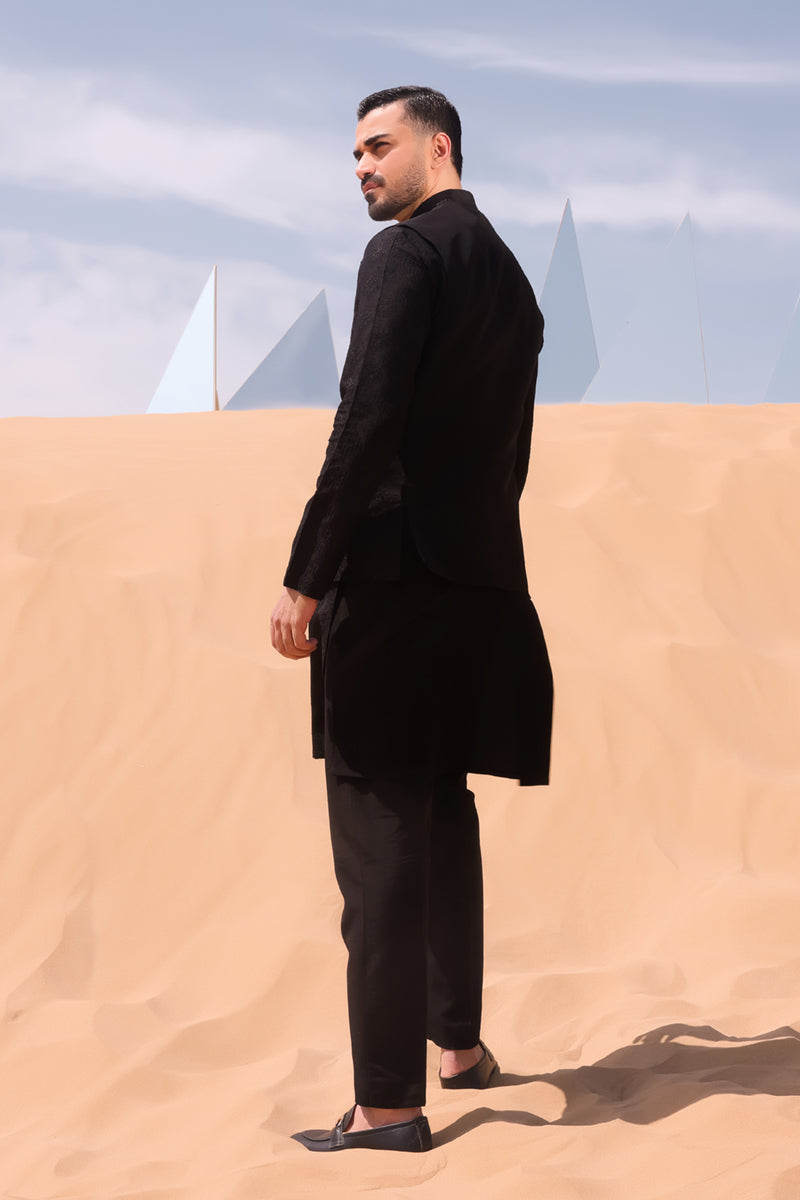 Pakistani Menswear | QAL-JSW-06 WAISTCOAT