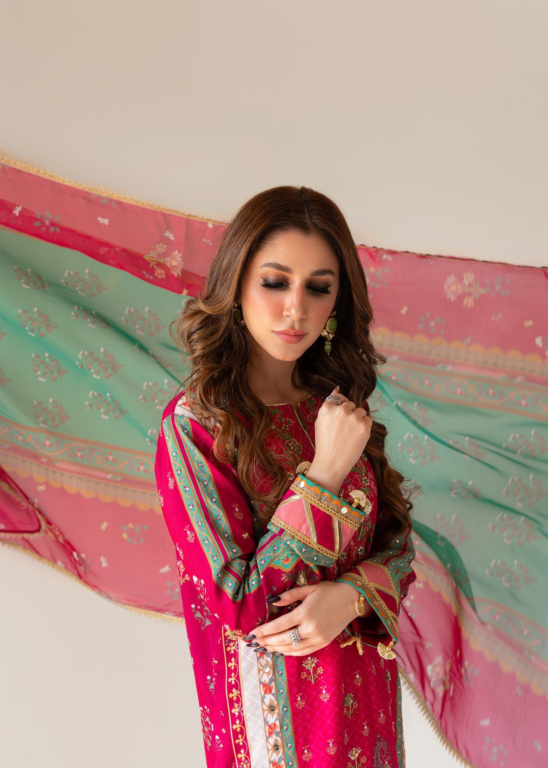 Sammy K | Bahar Formals | GUL YAS